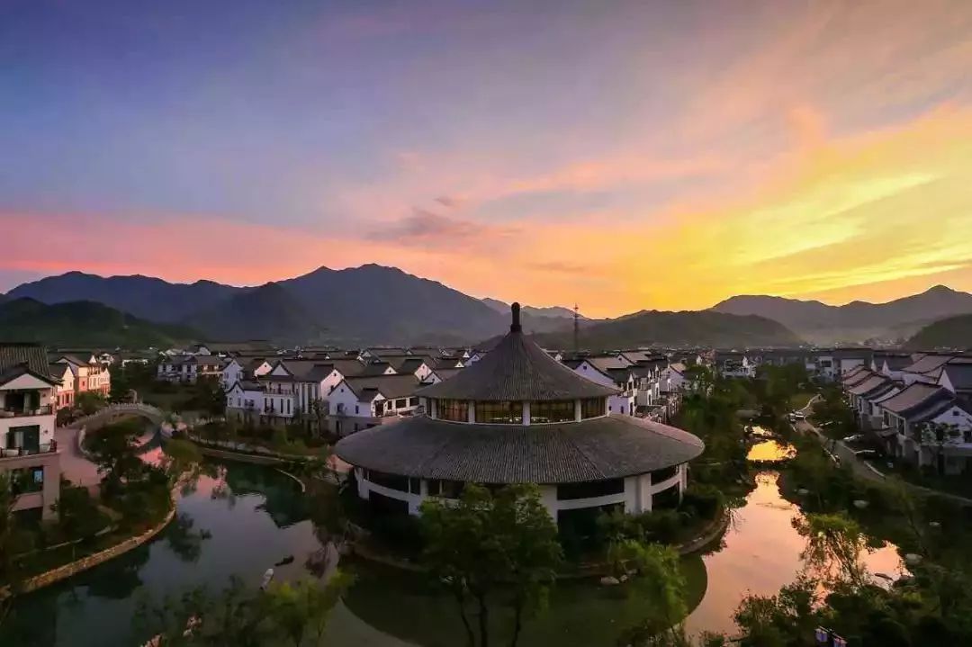 “乡村旅游+”，到底加了啥？